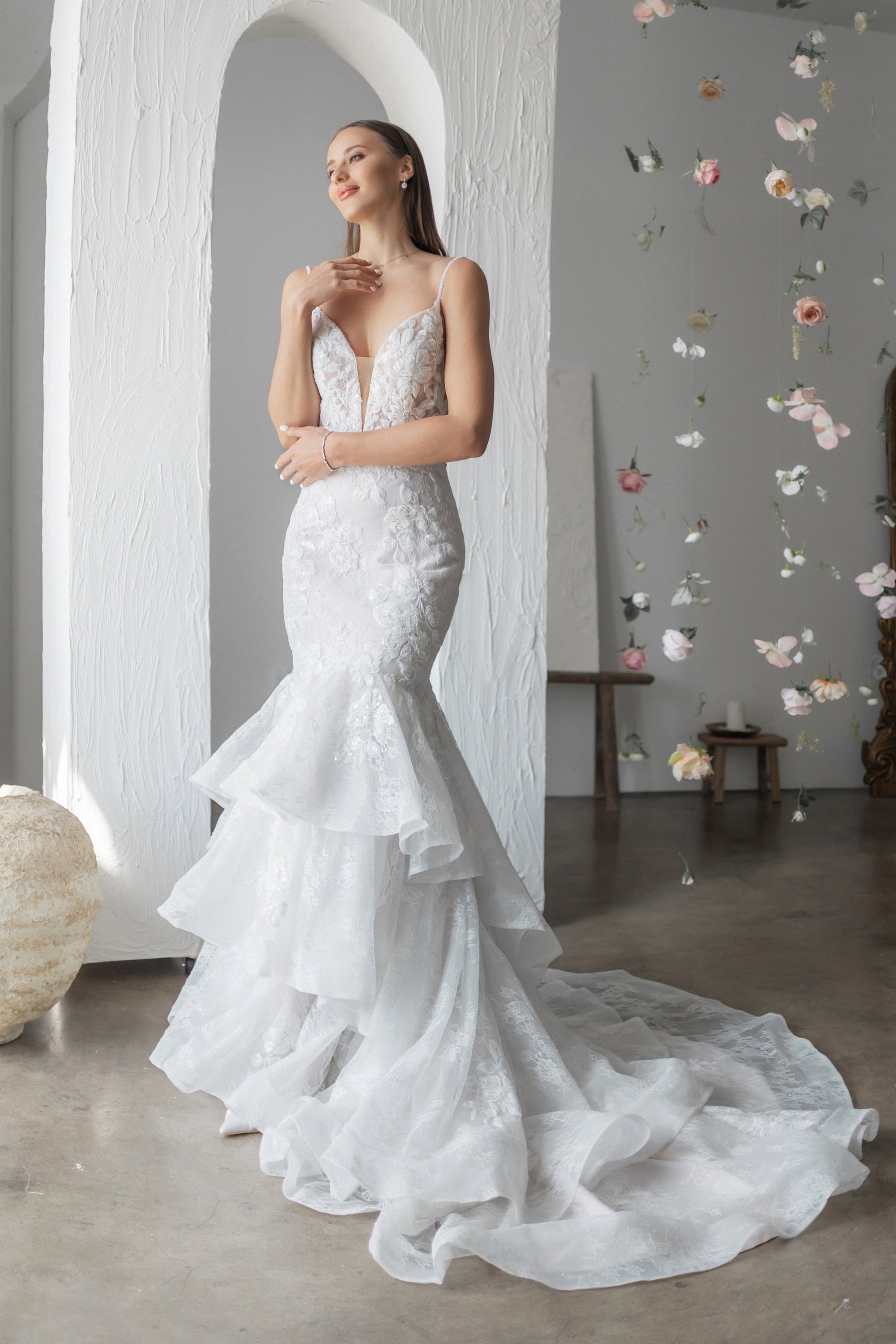 STRAPLESS – KAITLYNS BRIDAL