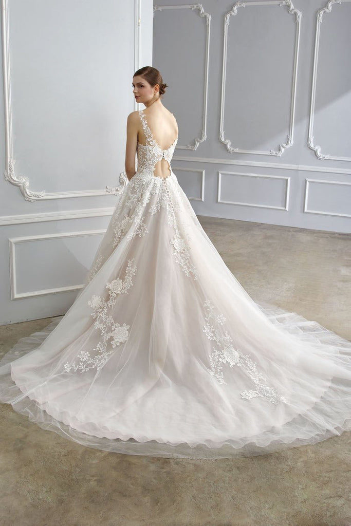 (New) Dinah Wedding Dress